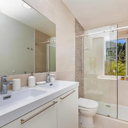 Sea Pearl By Duhomes * Ragusa