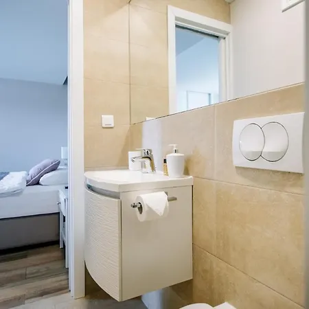 Sea Pearl By Duhomes Appartamento